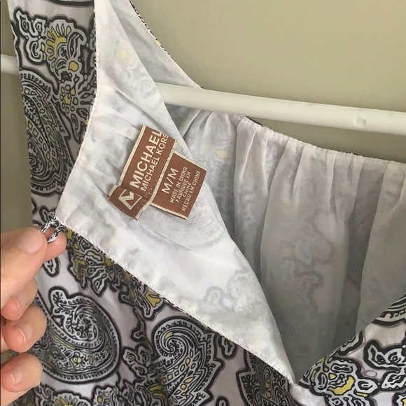 Michael Kors Sleeveless Paisley Blouse - Picture 4 of 6